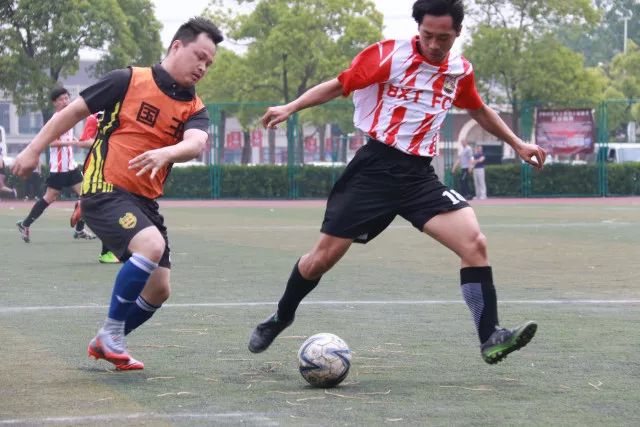 巴萨计划明夏签下哲凯赖什 作为莱万的理想接班人